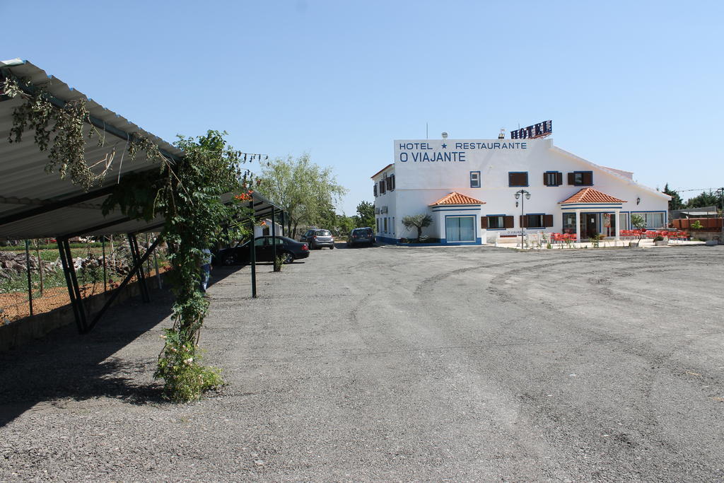 "O Viajante" Low Cost Hotel Ештремош Екстер'єр фото