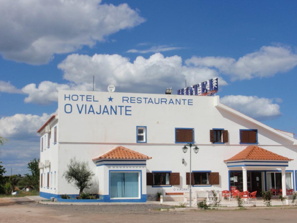 "O Viajante" Low Cost Hotel Ештремош Екстер'єр фото